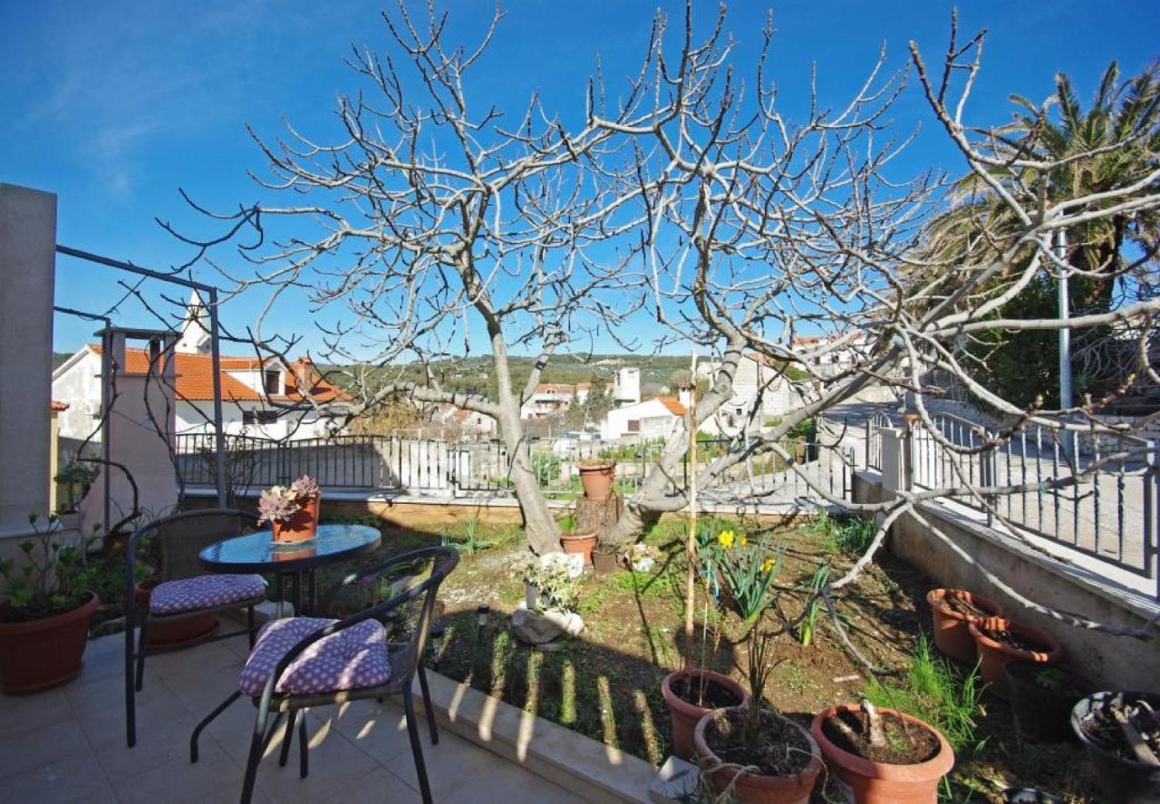 Apartments Villa Rose Sumartin Kültér fotó